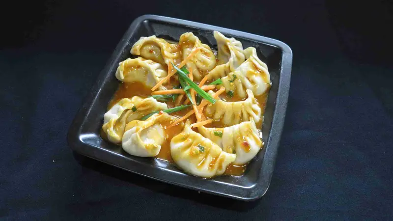 Hakka Rise Momo House - ChickenJhoiMomo